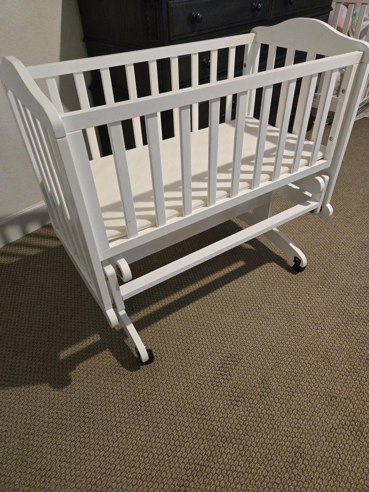 Cradle  with mattress 
