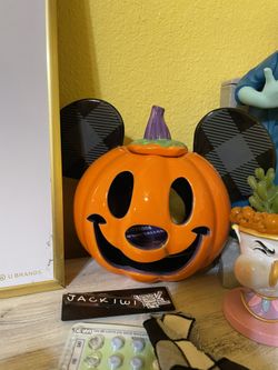 Mickey Pumpkin Candle Holder