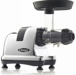 Omega 8008 Juicer