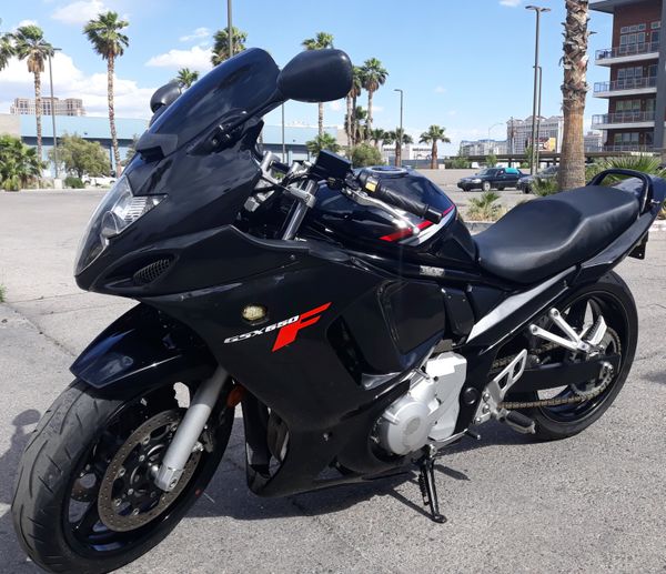 Sell suzuki gsx650f 2008 clean title, very good conditions.