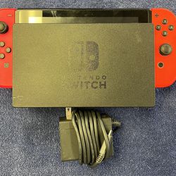 Nintendo Switch With Docking Station 
