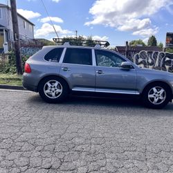 2004 Porsche Cayenne