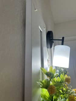 Wall Lamp Black And Withe Glass - Lámpara De Pared Nueva