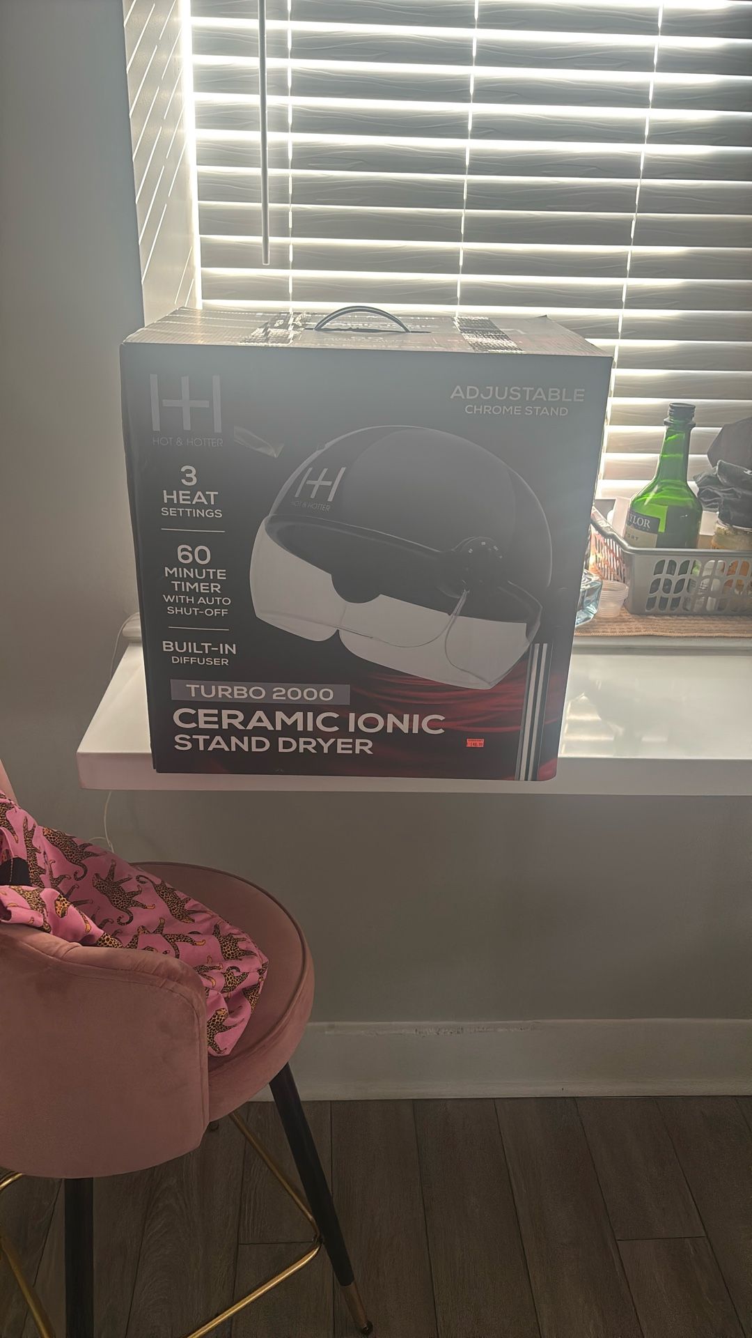 Sit down hairdryer