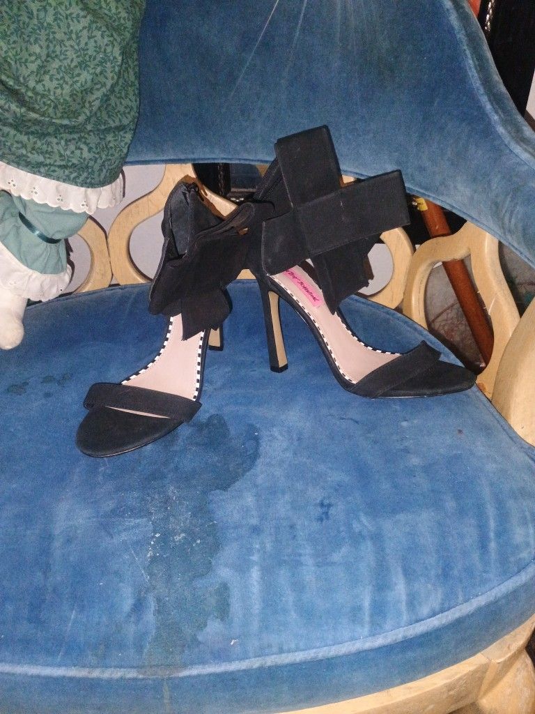 Betsy Johnson Shoes