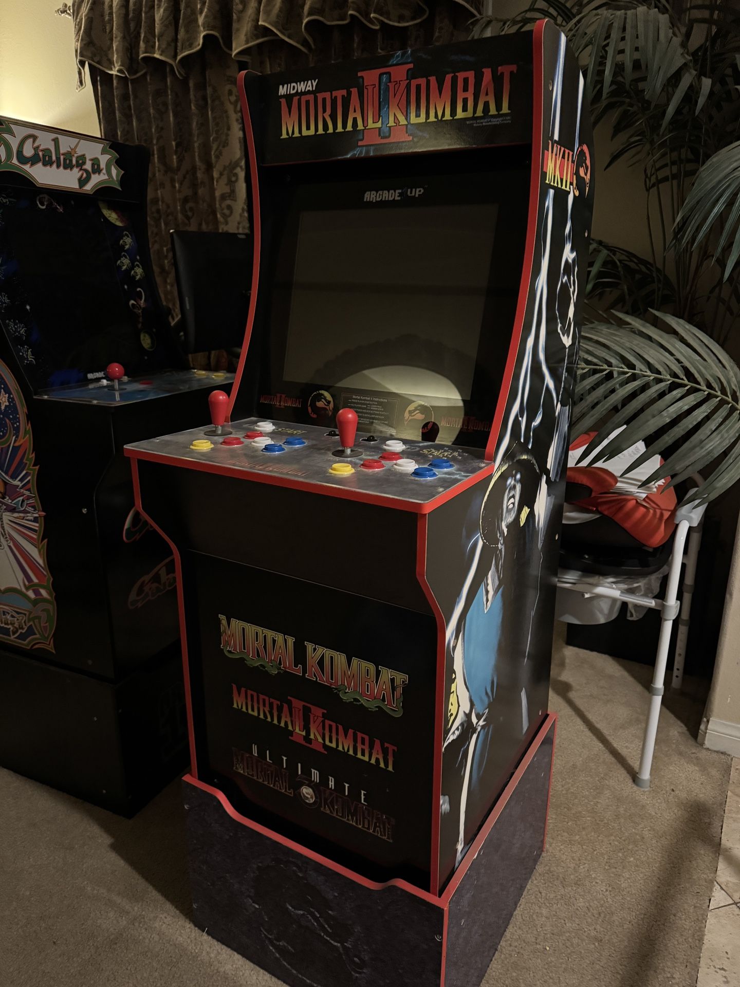 PAC MAN ARCADE WITH PEDESTAL INCLUDED