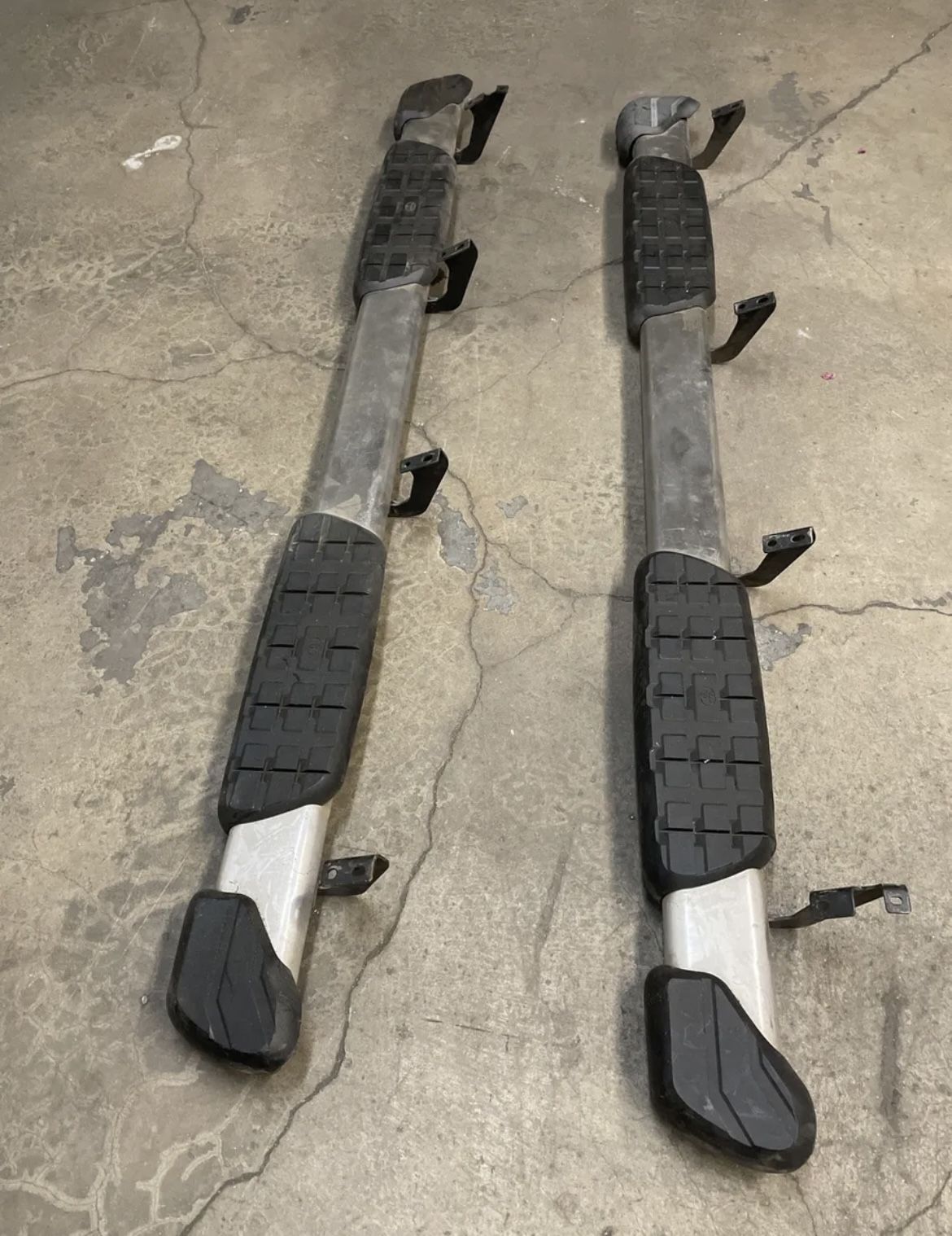 2007 - 2012 Toyota Tundra Running Boards T-0179-100