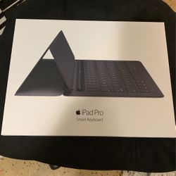 iPad Smart Keyboard