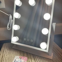 Makeup Mirror With Lights 