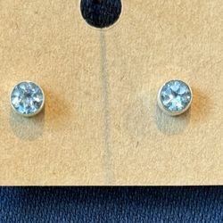 Sterling Silver Faceted Blue Topaz Stud Earrings New