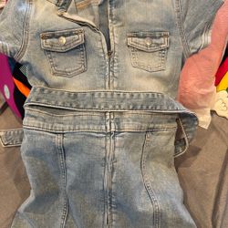 Jean Abercrombie Dress W/ Belt new  