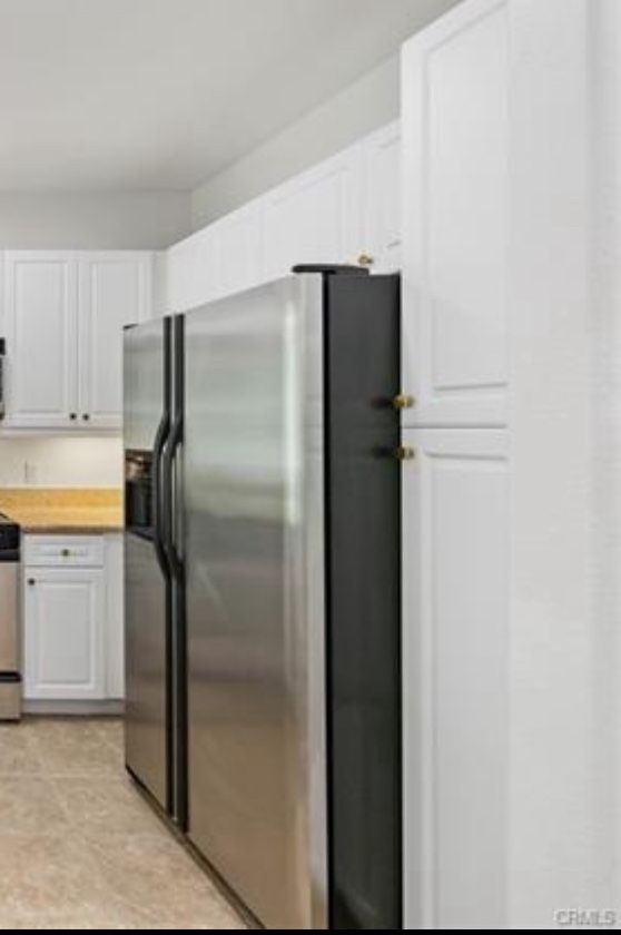 Free!!! Professionally Cleaned Stainless steel Fridge 