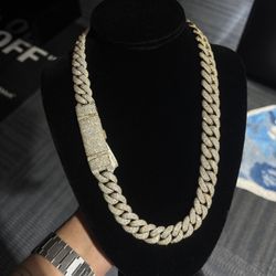 10k 16mm natural Vs Diamond Cuban chain 37.75ct