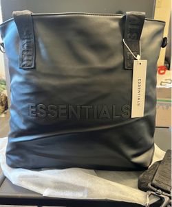 New Black purse