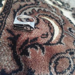 Buy one get one free😄😄