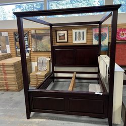 Queen Size Canopy Bed Frame (in Store) 