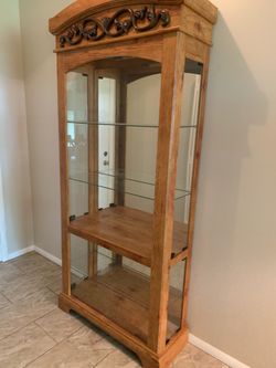 Curio cabinet