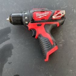 Milwaukee Drill M12