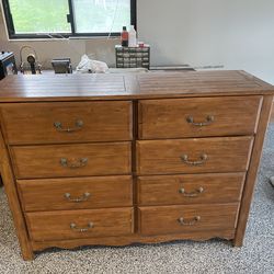Free dresser