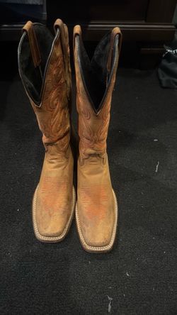 Western boots for women sz71/2