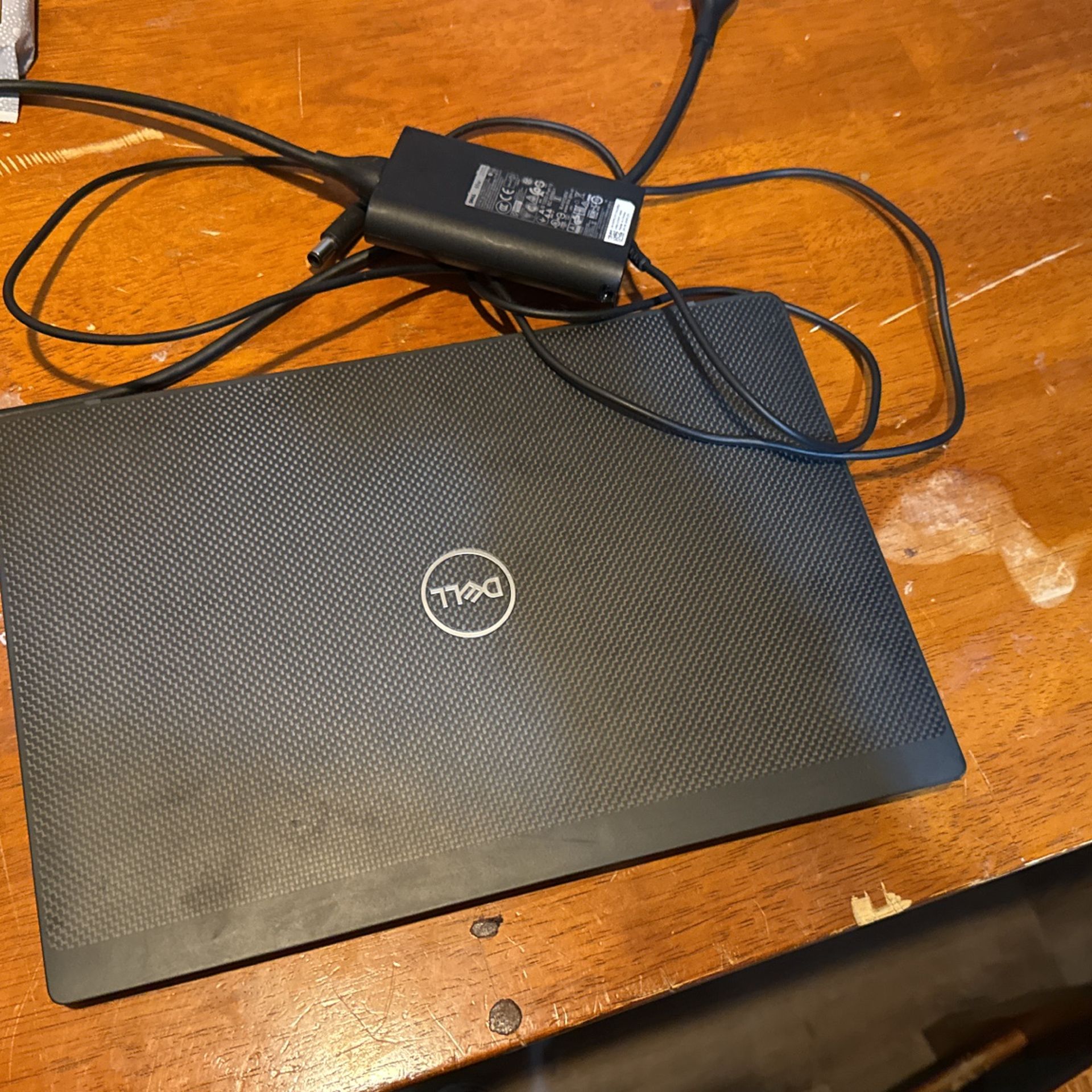 Dell Latitude 7400 (OBO)