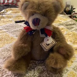 The Boyd’s  Teddy Bear Heirloom Collection Samuel B. Patriot 16”inches 