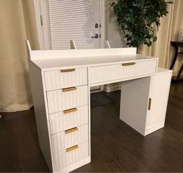 Fluted White Vanity Desk, 6 Drawers and Cabinet