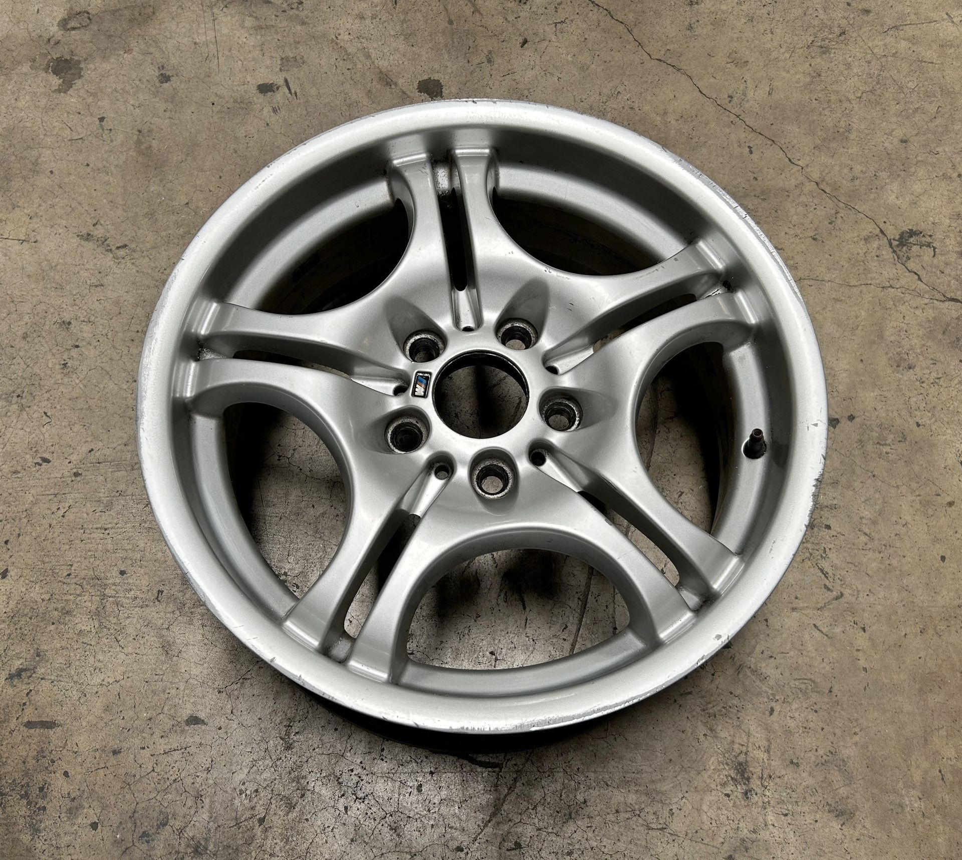 BMW E46 330 325 17" FRONT ALLOY WHEEL RIM