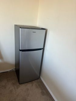 Fridge-medium sized