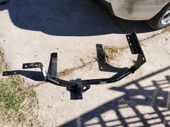 Volkswagen Jetta Hitch $85 Curt 11474