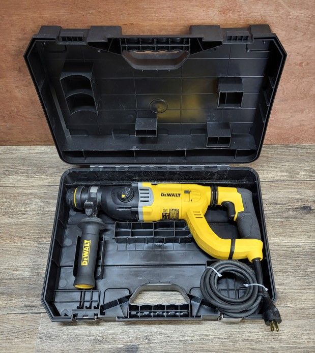 Dewalt 8.5 Amp 1-1/8 In. Corded Hammer Drill