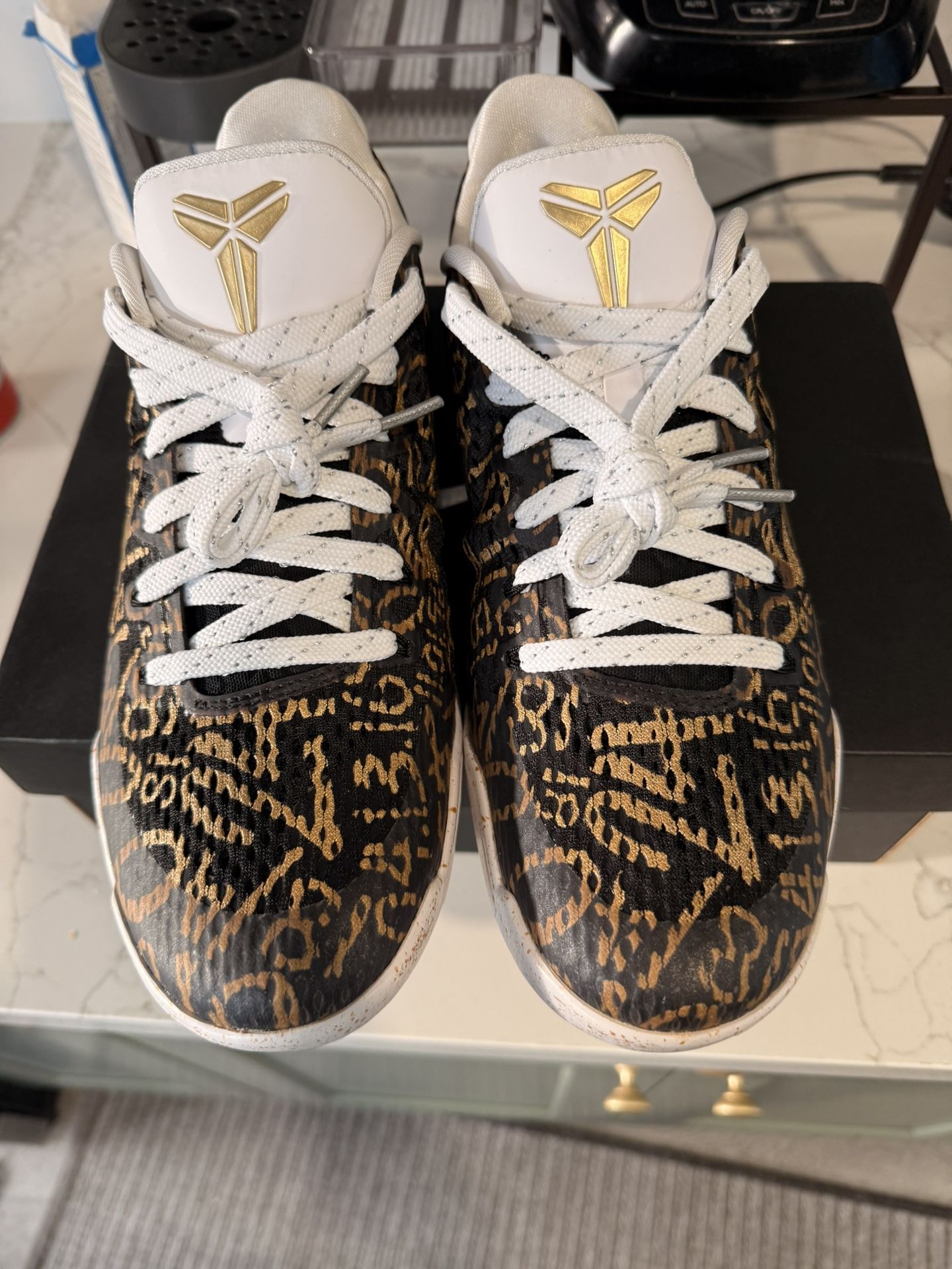 Nike ID Kobe 11 Mamba Day Sz 9.5
