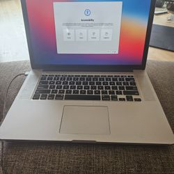 MacBook Pro 15” Retina (Late 2013, i7, 8GB) 