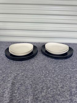 Service for 6 - Model home decor