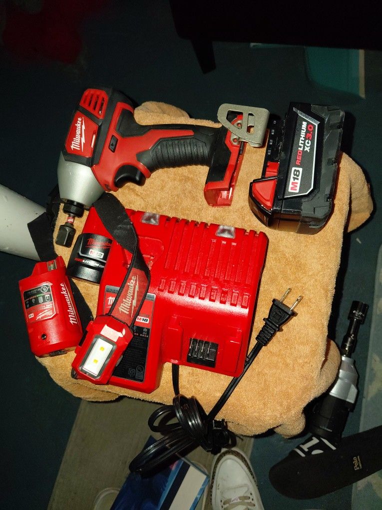 Milwaukee 1/4 Hex Impact Driver , M18 Xc3.0