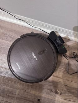 Ecovacs Deebot Robot Vacuum with accessory pack
