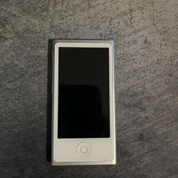 iPod Nano 7th Gen (16 GB) – Great Condition – $35 OBO