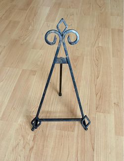 14" Vintage Metal Tabletop Easel for Display