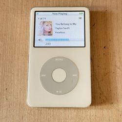 iPod Model:A1136 5thGen 30GB Blk Tested Ok Battery w/2692 Songs/Charg Read Blw  