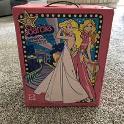 Vtg 1977 Barbie & Friends Pink Fashion Double Doll Carry Case