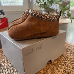 Baby ugg talisman slippers