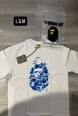 Selling a bape shirt L &M