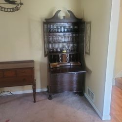 Antique Furniture 