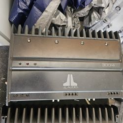 JL Audio 300/4-BLK Amp