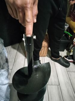 Augur attachment