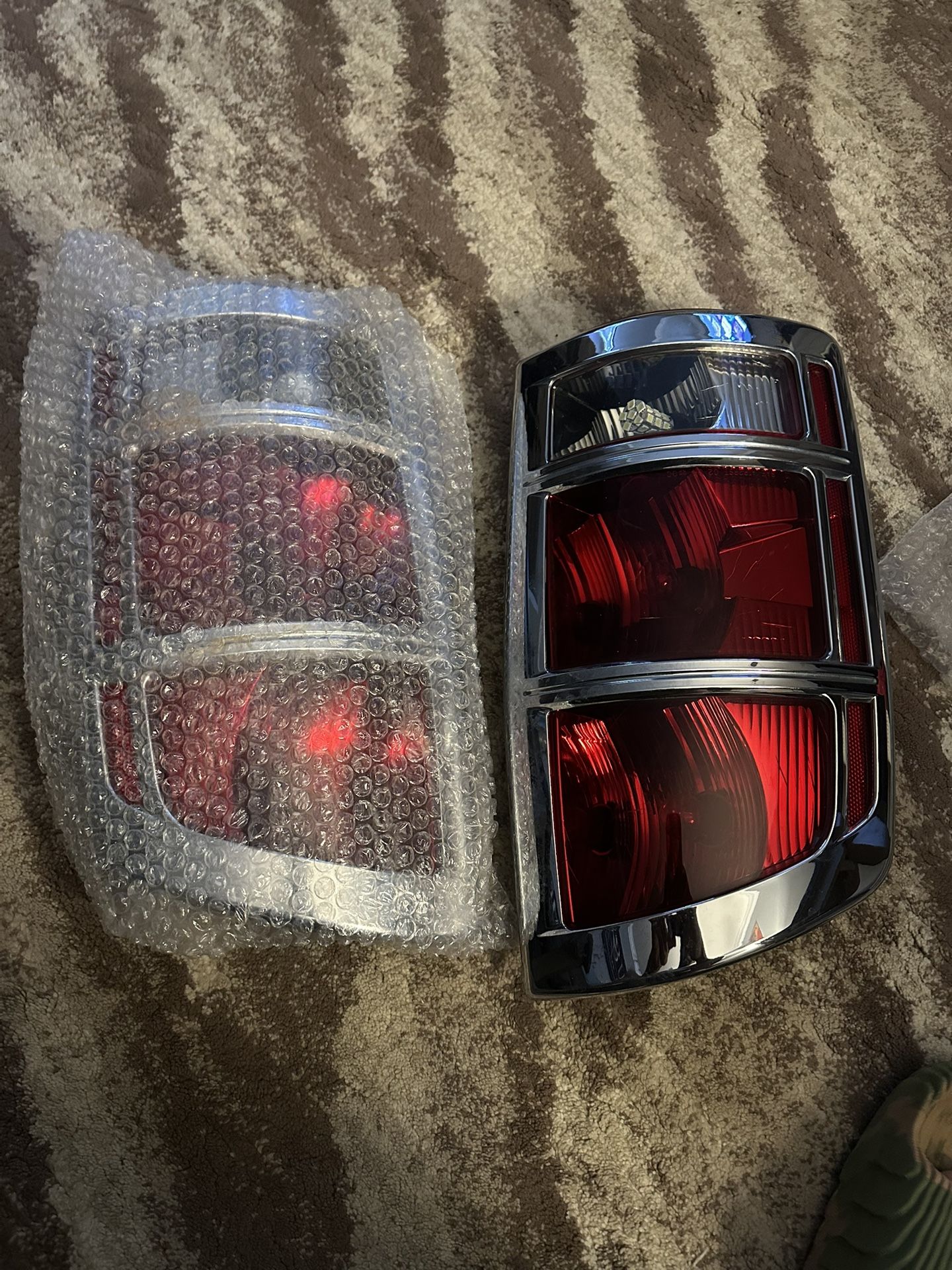Tail Light Set.