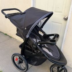 GRACO JOGGER STROLLER 