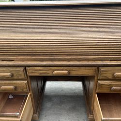 Office Desk Free Must Pick Up Today!