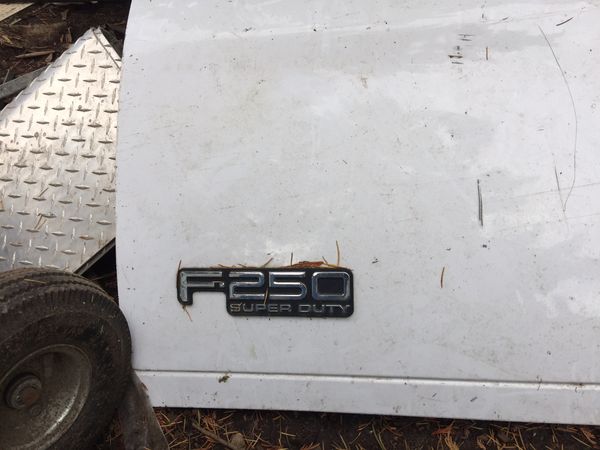 Tailgate for ford f 250 it’s duty if you wash like new. for Sale in