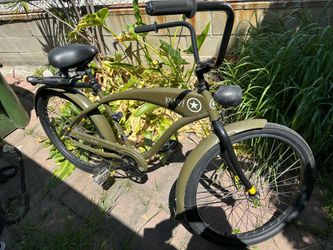 Kilroy beach cruiser